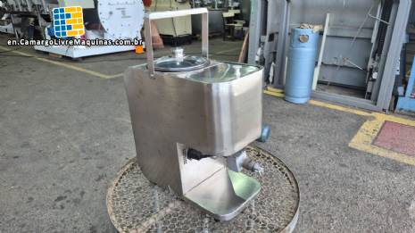 Semi-automatic vegetable oil extraction press