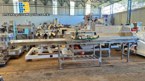 M�quinas DOM Garlic bread cutter and filler for baguettes and rolls